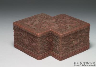 图片[2]-Carved red lacquer box in the shape of intersecting lozenges,  Qing dynasty (1644-1911)-China Archive